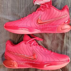 Nike LeBron James XXI James Gang red men's size 13